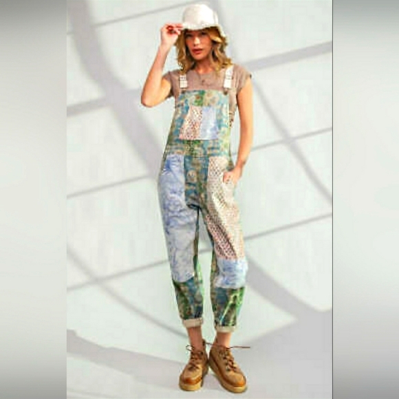 NWT Easel Laney Mae Overalls Watercolor Patchwork - Picture 2 of 11